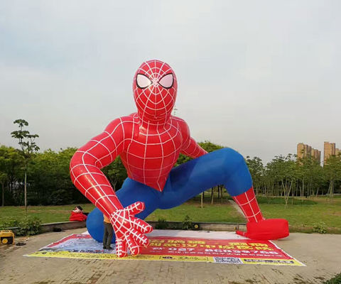 屋外広告 充気型 巨人ハルク と スパイダーマン の モデル