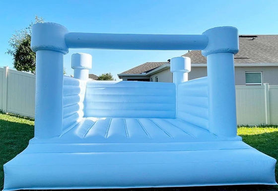 カスタムサイズ ホワイト ムーンウォーク 吹き込みバウンサー PVC バウンシーキャッスル パステル色