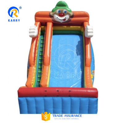 子供と大人のためのプールとカスタマイズされた充気水滑り台 ロッククライミングゲーム