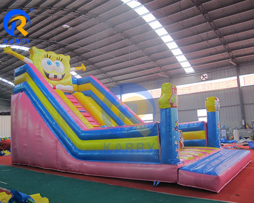 商業用PVC充気式跳ね回り屋とパーティーの乾燥スライド 室内8x3x5m