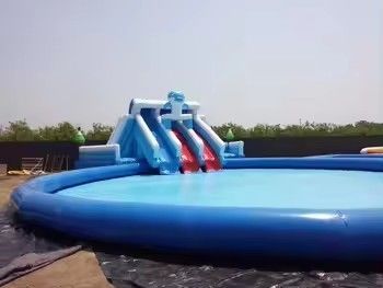 大型プール 膨らませられる跳び屋 跳び城 膨らませられる水スライド