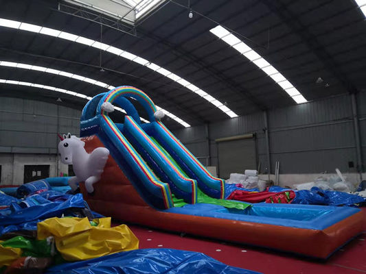 CE標準のエアブローバーとユニコーンエキサイテーションの室内児童水泳池スライド