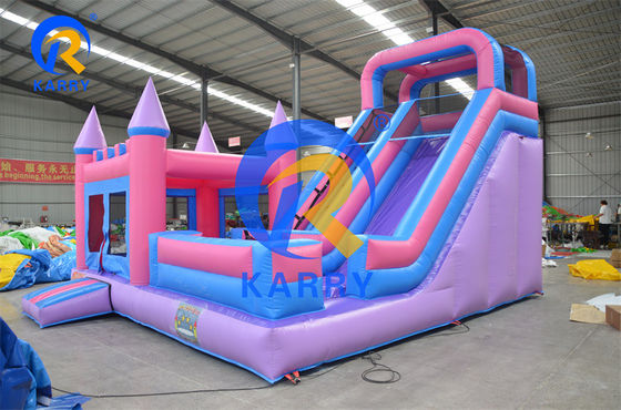 7x6x4.5m 屋外商業用 浮遊用の浮遊城 スライドと吹風機を含む
