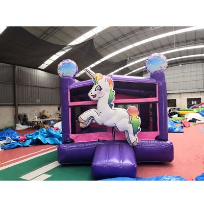 デジタル印刷 レインボー・ユニコーン PVC 膨らませられる紫の城 商用ブランシー城