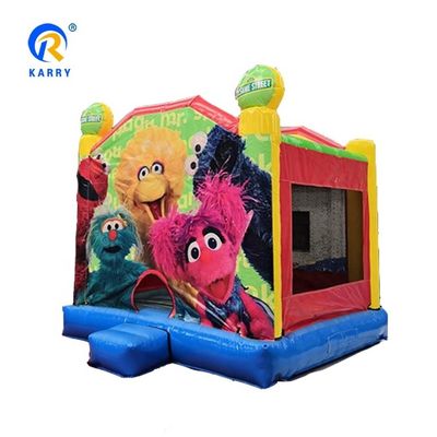EN14960 認定 カスタマイズされたカラー セサムストリート 子供用の充気遊び場バウンサー