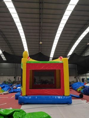 EN14960 認定 カスタマイズされたカラー セサムストリート 子供用の充気遊び場バウンサー