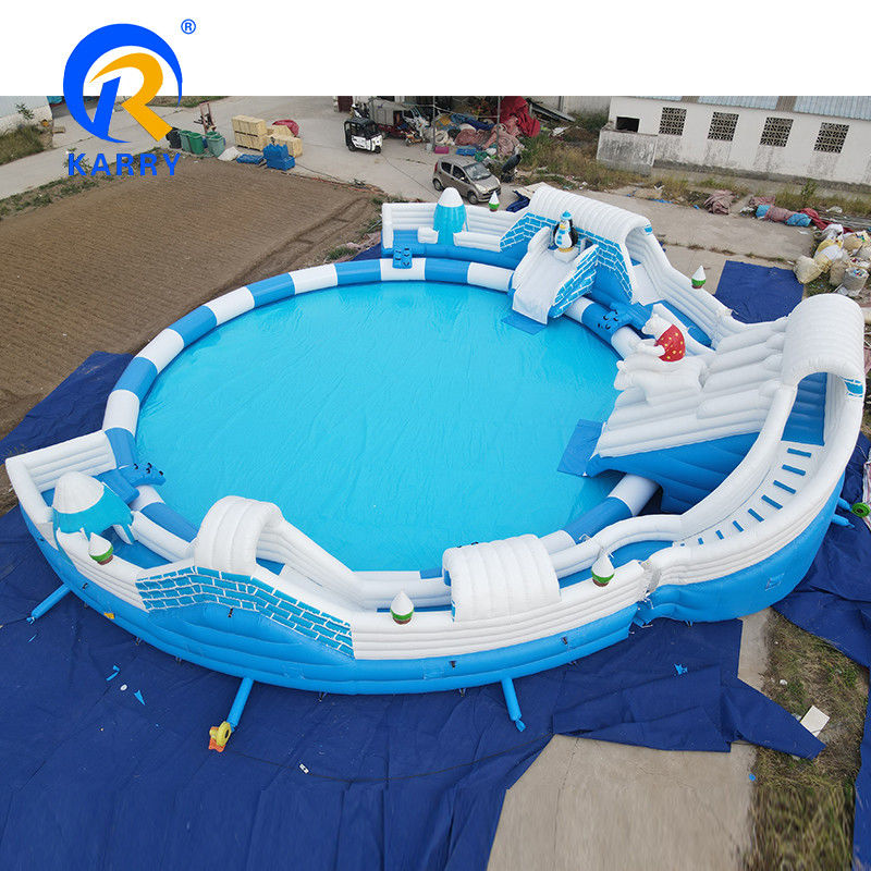 オーバーサイズのプール 北極熊 水上スライド PVC 成人サイズ 水上おもちゃ 10人の乗客