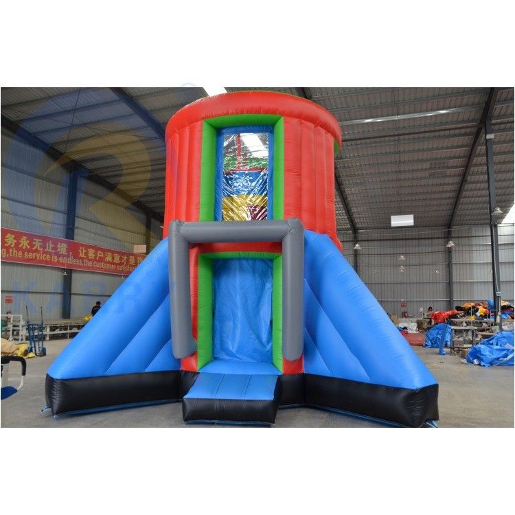 Unisex スポーツゲーム 膨らませられるロケット 空中冒険で興奮を味わいましょう